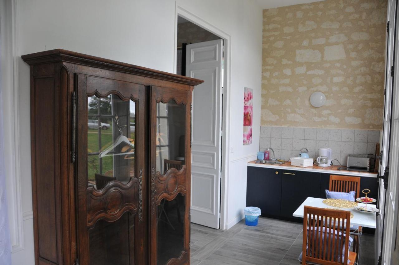 La Terrasse Facon Giverny - Gite 2 Personnes - Brain-sur-Allonnes Extérieur photo